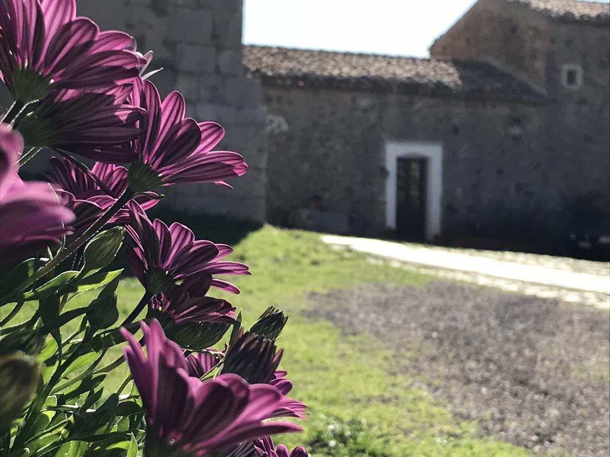 La Ferula Bed & Breakfast Scillato  Eksteriør bilde