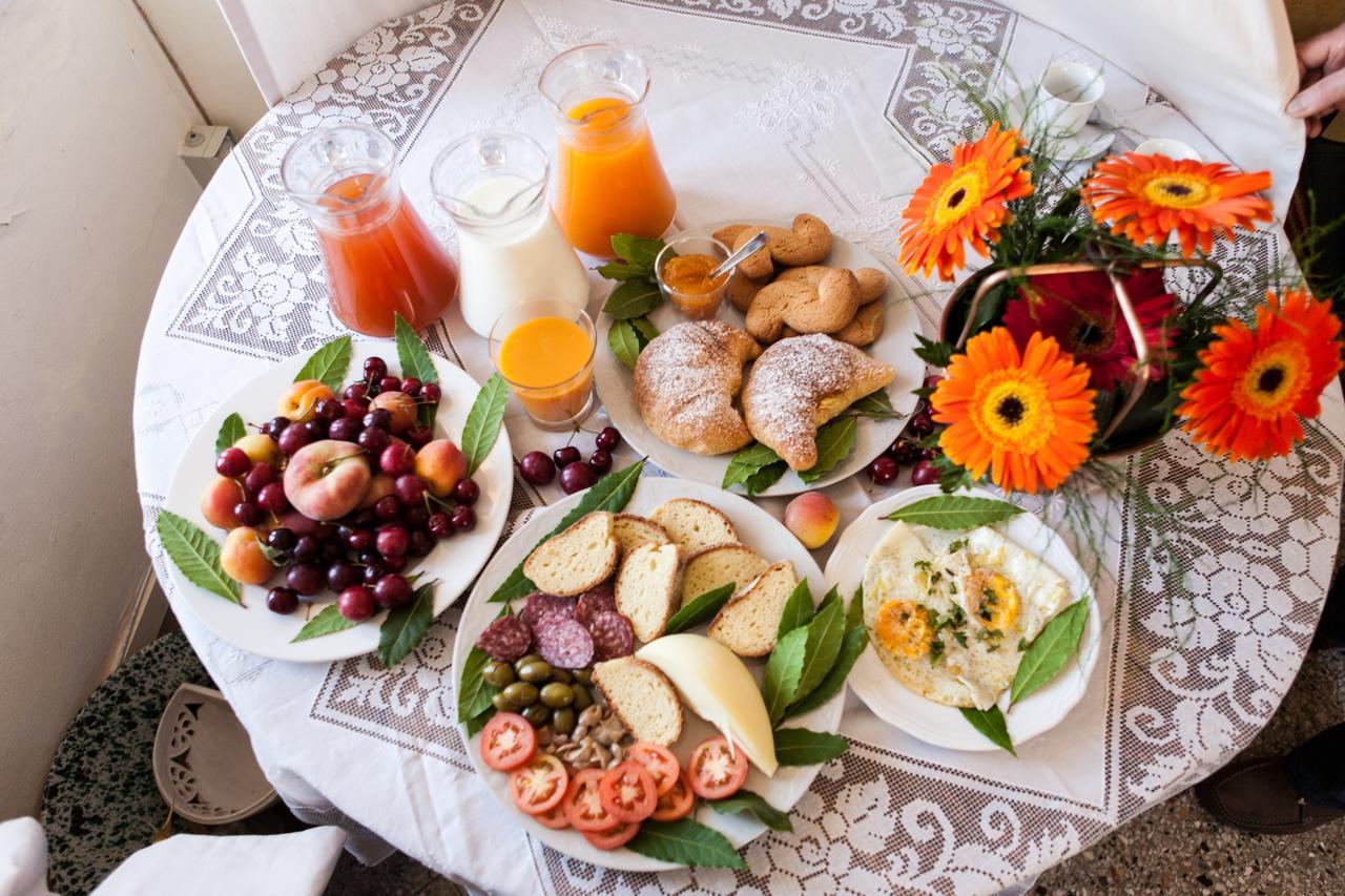 La Ferula Bed & Breakfast Scillato  Eksteriør bilde