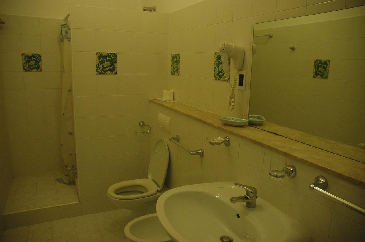 La Ferula Bed & Breakfast Scillato  Eksteriør bilde