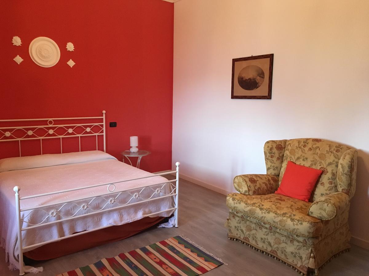 La Ferula Bed & Breakfast Scillato  Eksteriør bilde